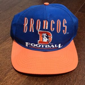 VINTAGE Denver Broncos SnapBack hat